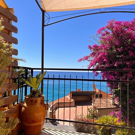 Lo Scoglio Apartment Varigotti Luaran gambar