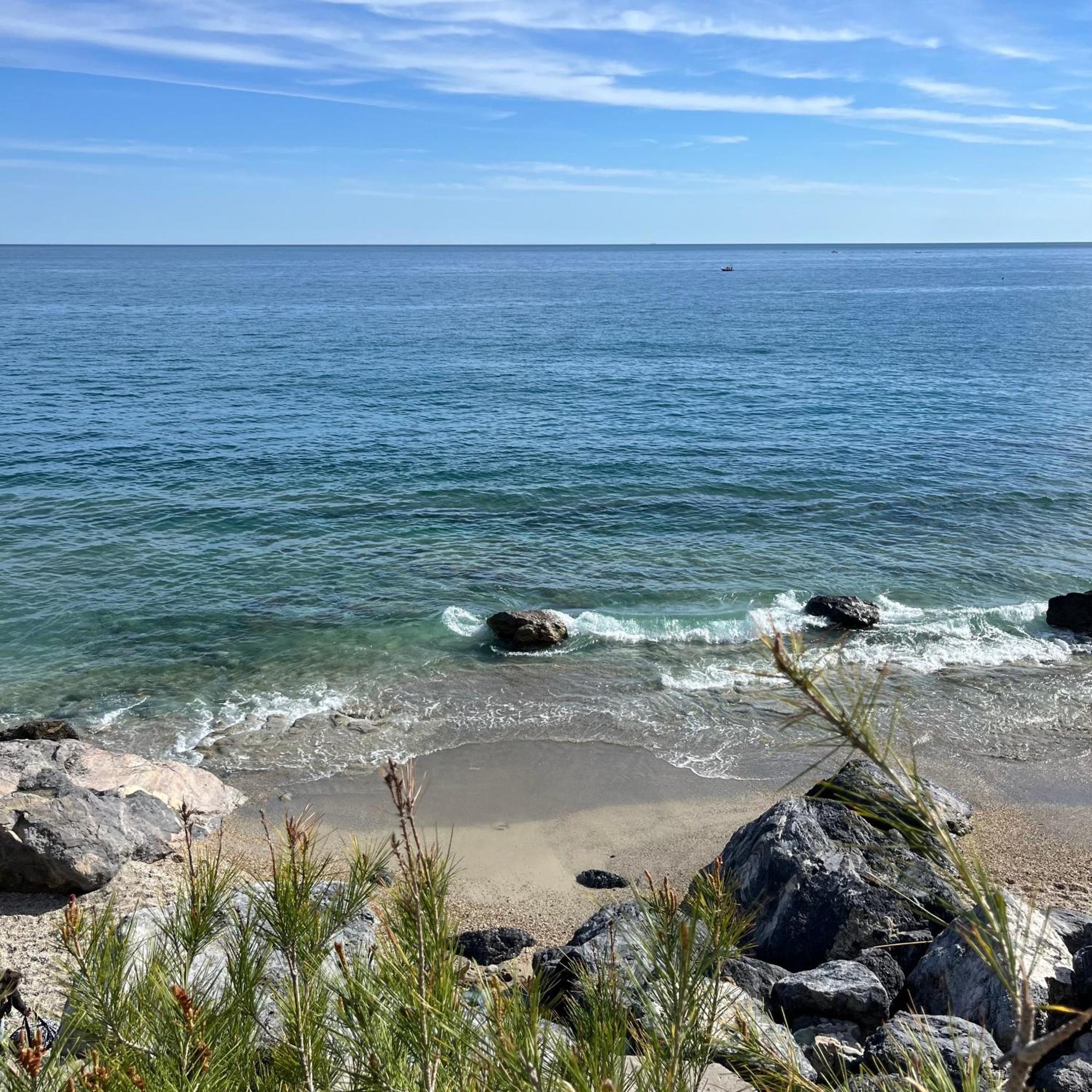 Lo Scoglio Apartment Varigotti Luaran gambar